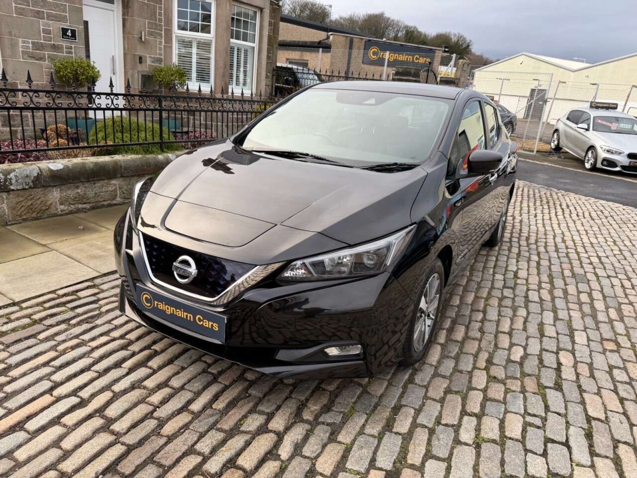 A 2018 NISSAN LEAF 40kWh Acenta Hatchback 5dr Electric Auto (150 ps) A 2018 NISSAN LEAF 40kWh Acenta Hatchback 5dr Electric Auto (150 ps)