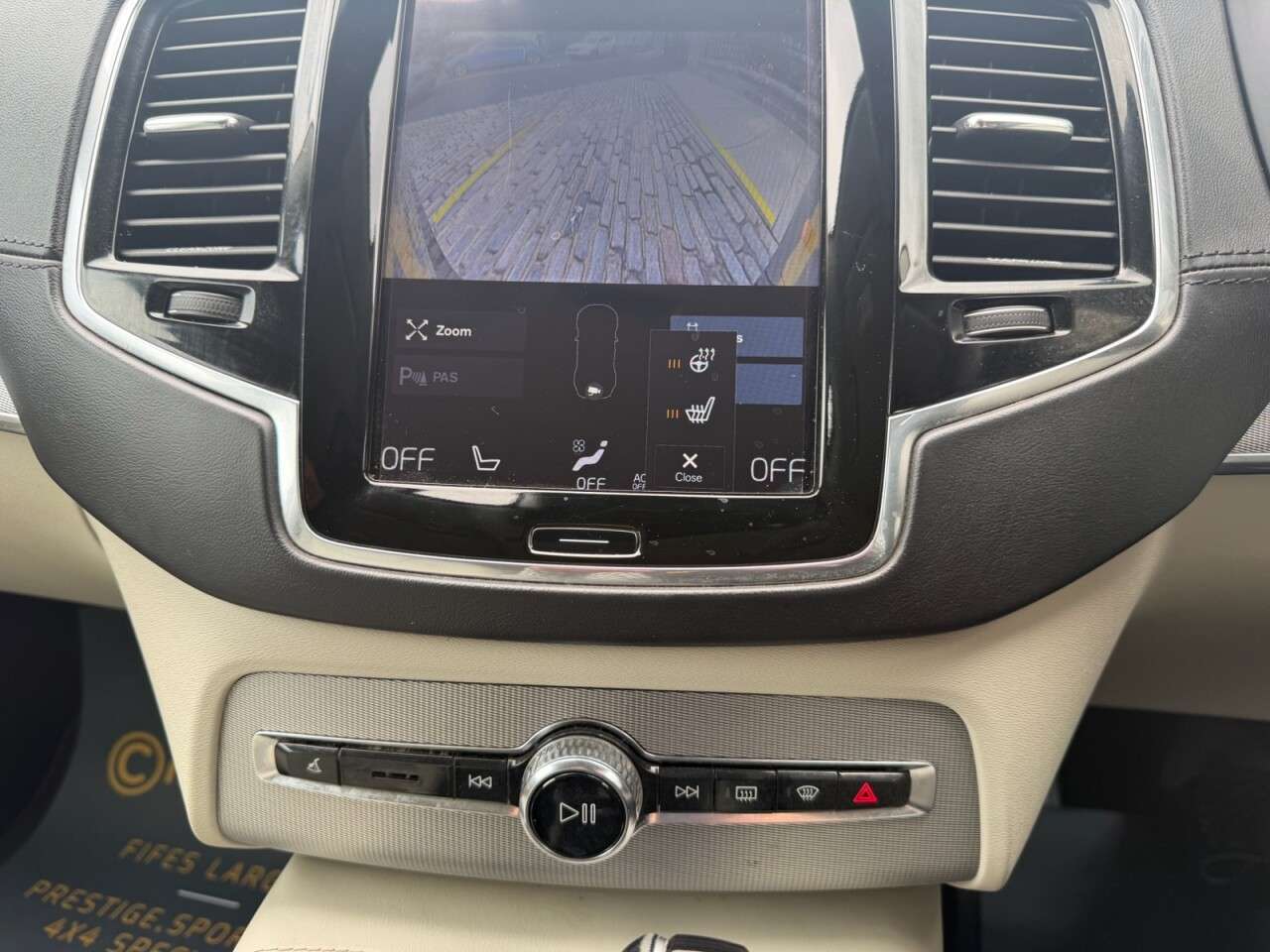 2016 VOLVO XC90 2016 VOLVO XC90
