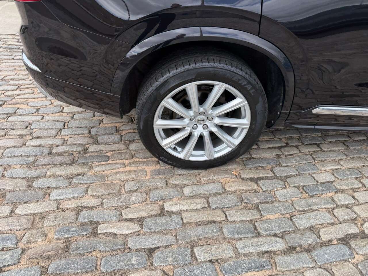 2016 VOLVO XC90 2016 VOLVO XC90
