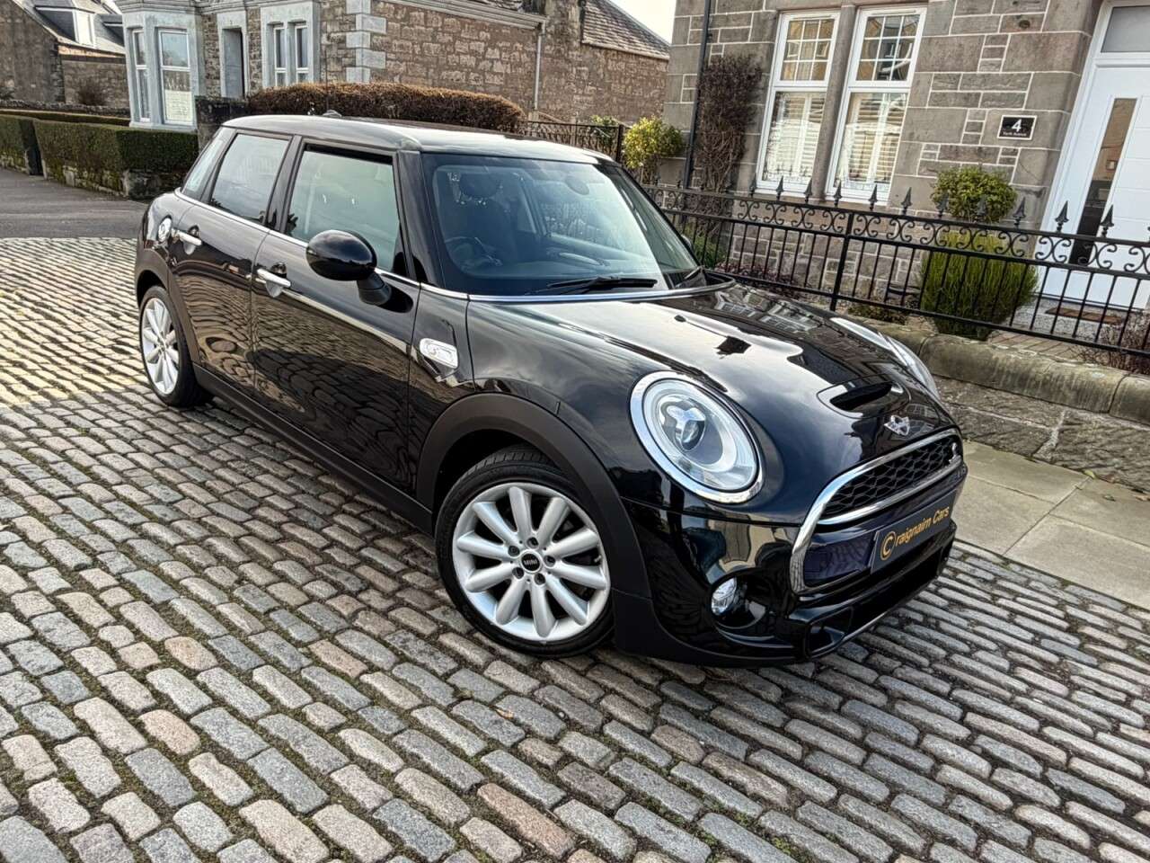 A 2016 MINI HATCH 2.0 Cooper SD Hatchback 5dr Diesel Manual Euro 6 (s/s) (170 ps) A 2016 MINI HATCH 2.0 Cooper SD Hatchback 5dr Diesel Manual Euro 6 (s/s) (170 ps)