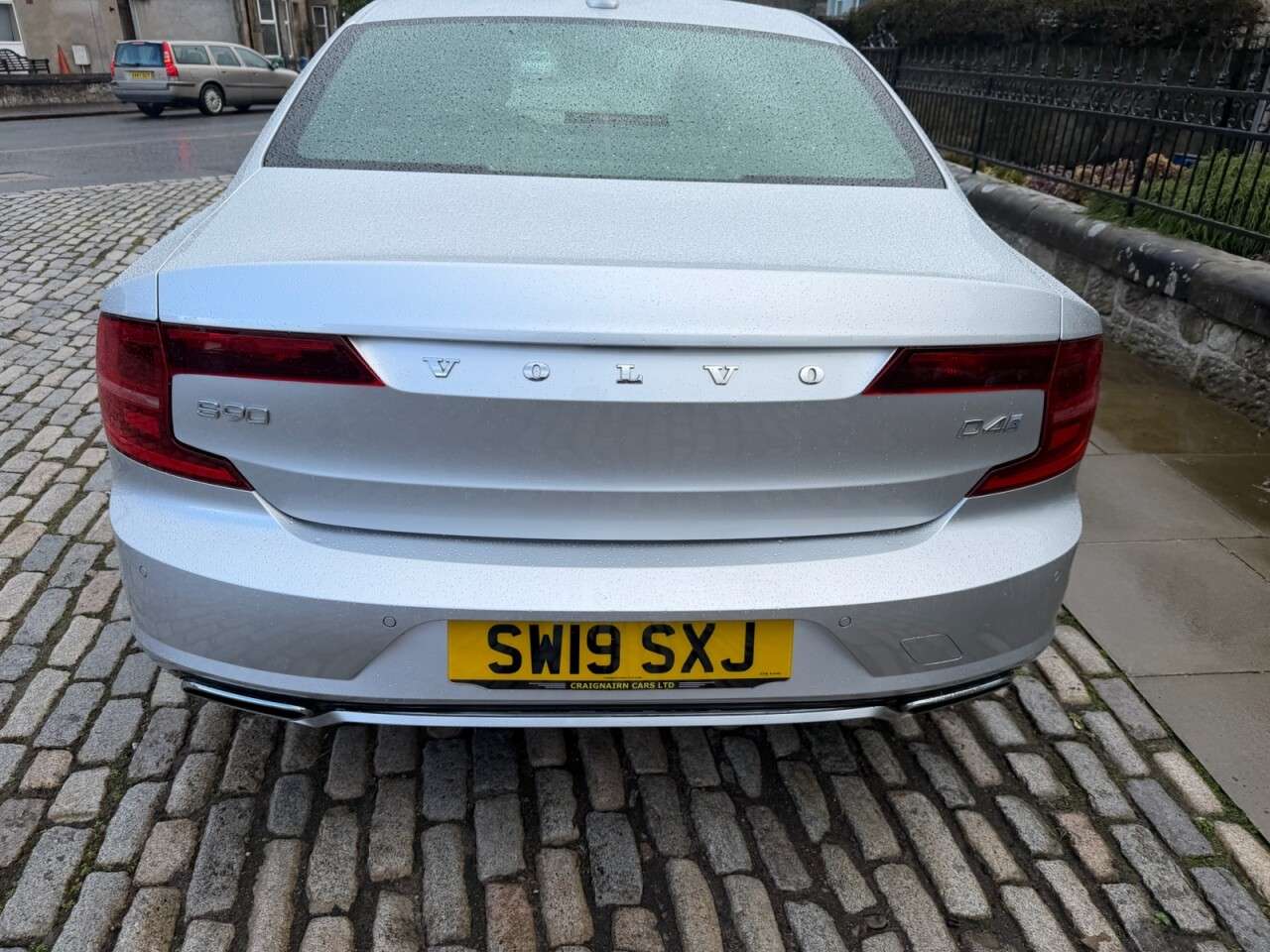 2019 VOLVO S90 2019 VOLVO S90