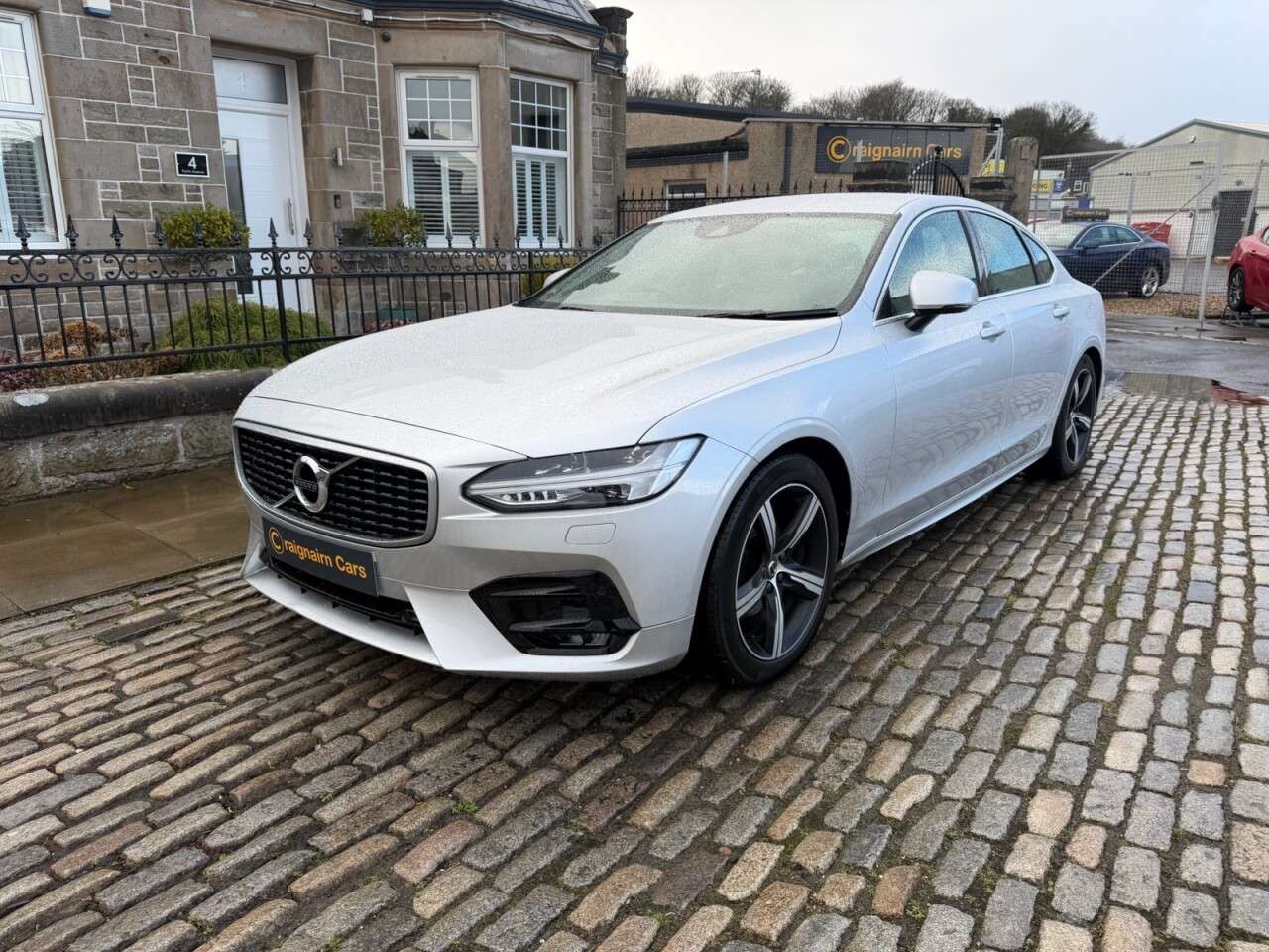 2019 VOLVO S90 2019 VOLVO S90