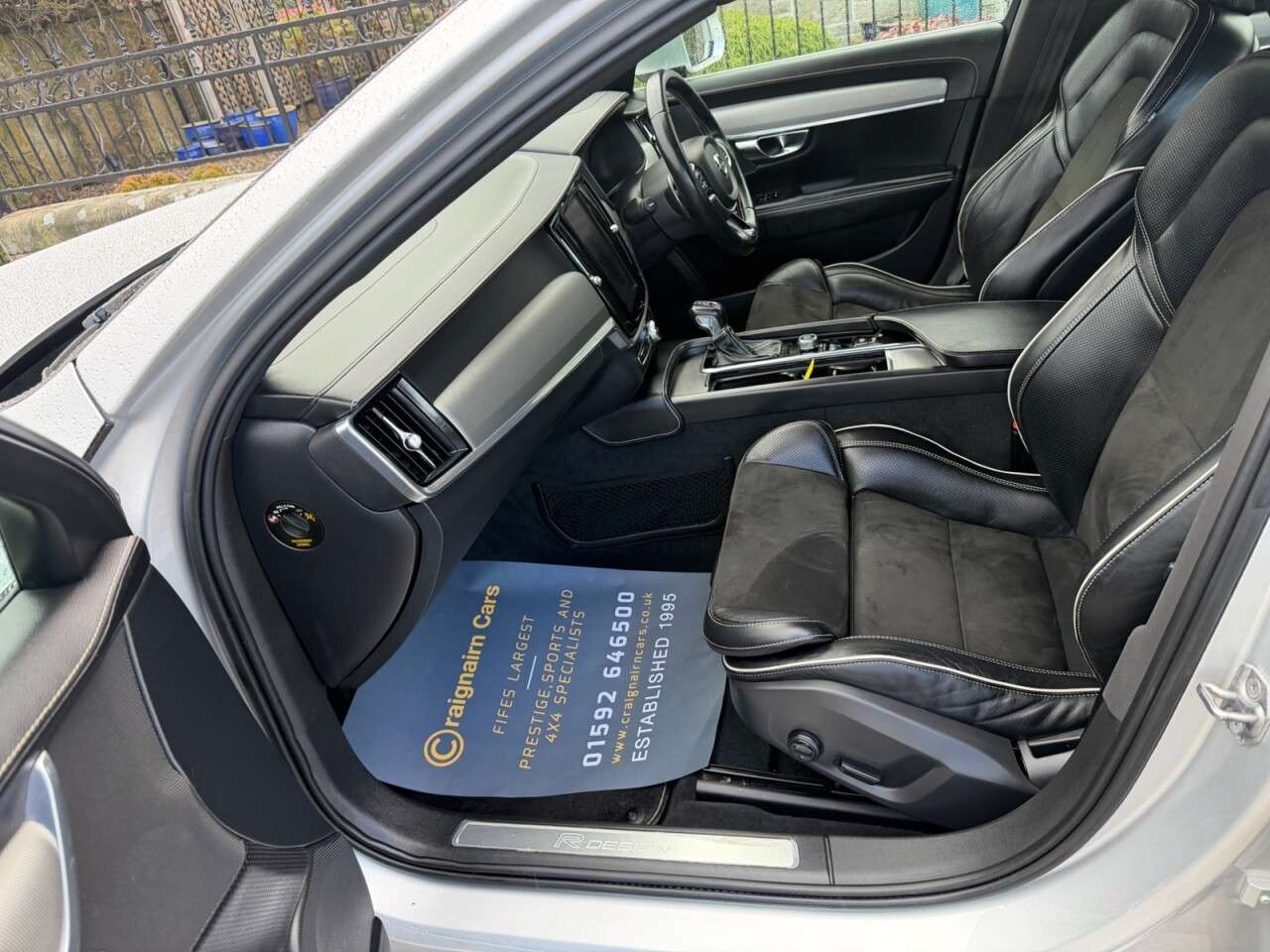 2019 VOLVO S90 2019 VOLVO S90