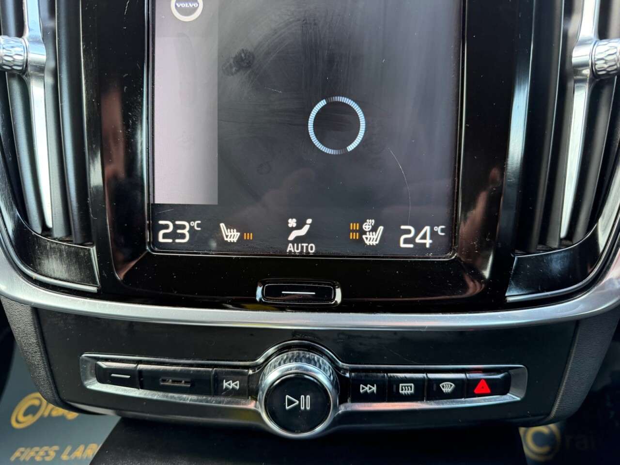 2019 VOLVO S90 2019 VOLVO S90