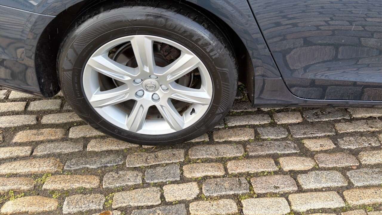 2018 VOLVO V90 2018 VOLVO V90