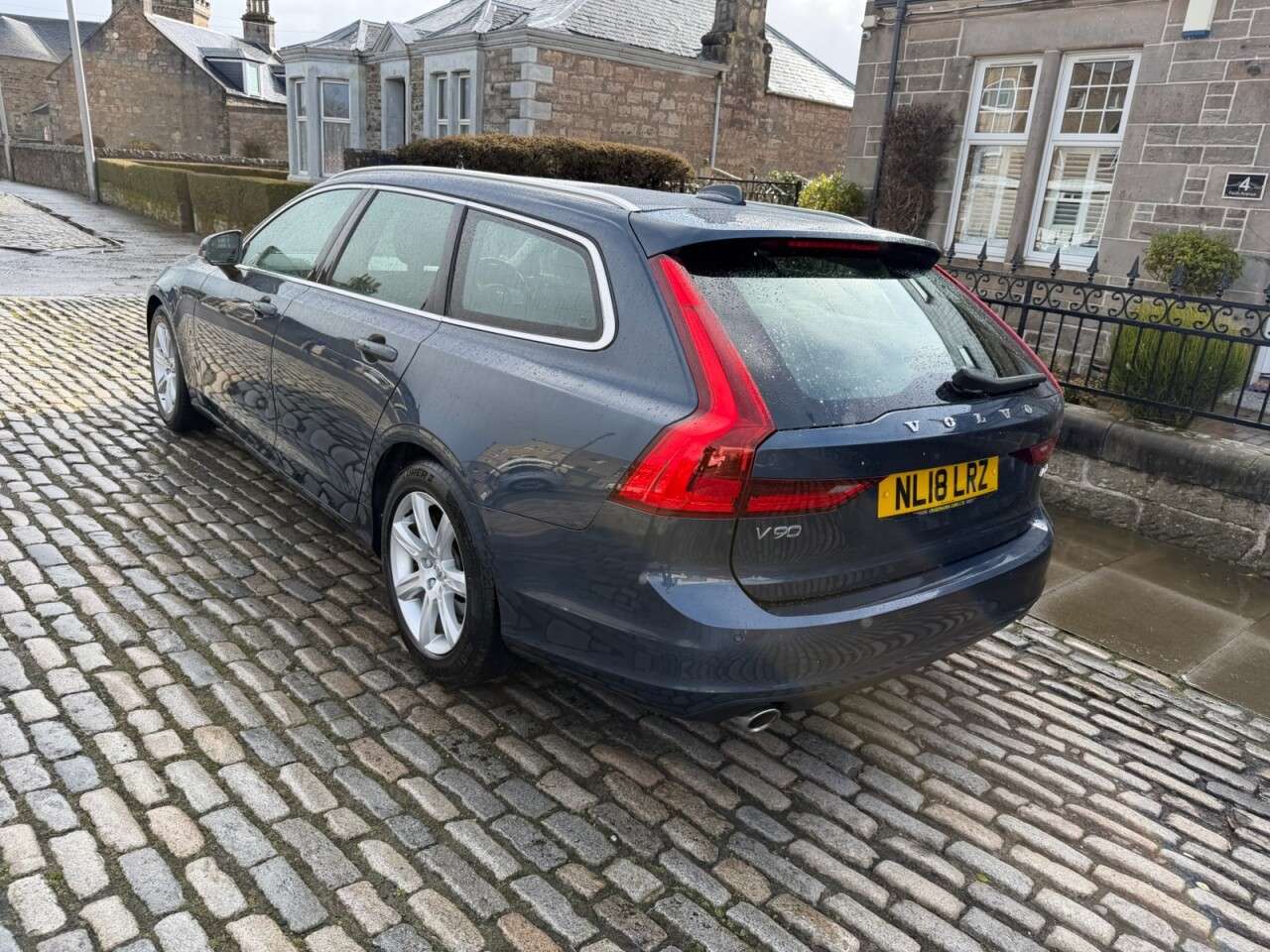 2018 VOLVO V90 2018 VOLVO V90