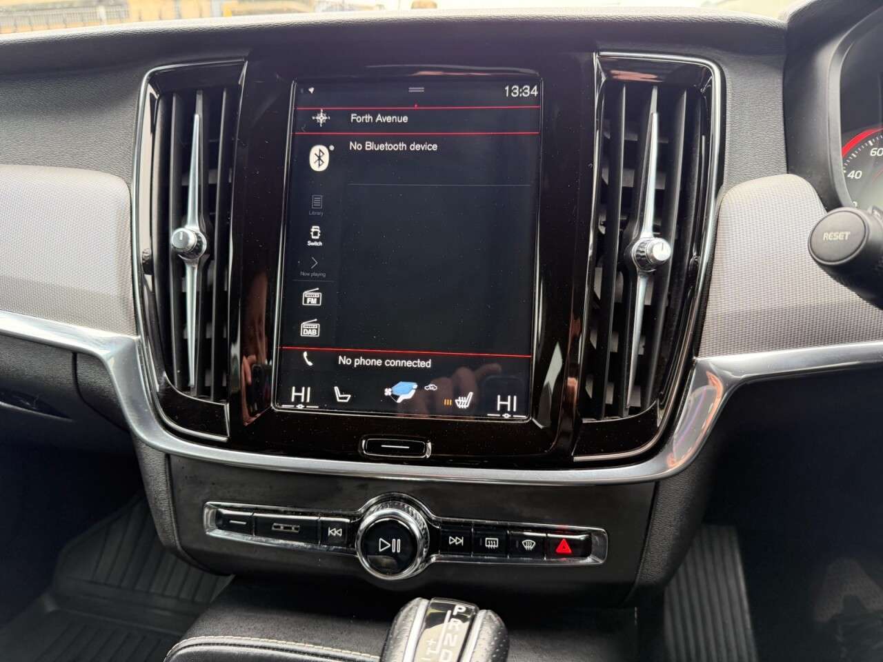 2018 VOLVO V90 2018 VOLVO V90