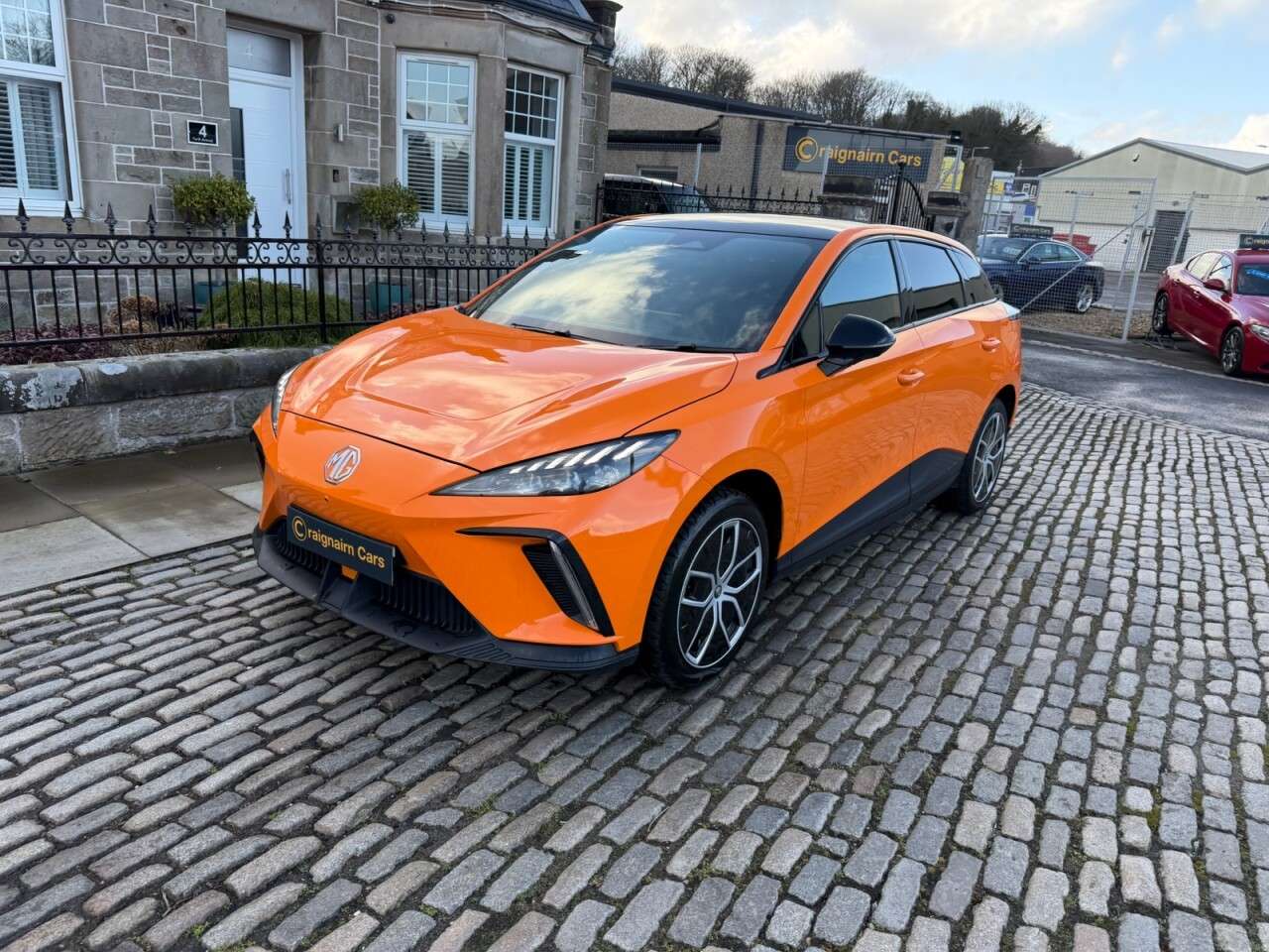 A 2024 MG MG4 77kWh Trophy Extended Range Hatchback 5dr Electric Auto (245 ps) A 2024 MG MG4 77kWh Trophy Extended Range Hatchback 5dr Electric Auto (245 ps)