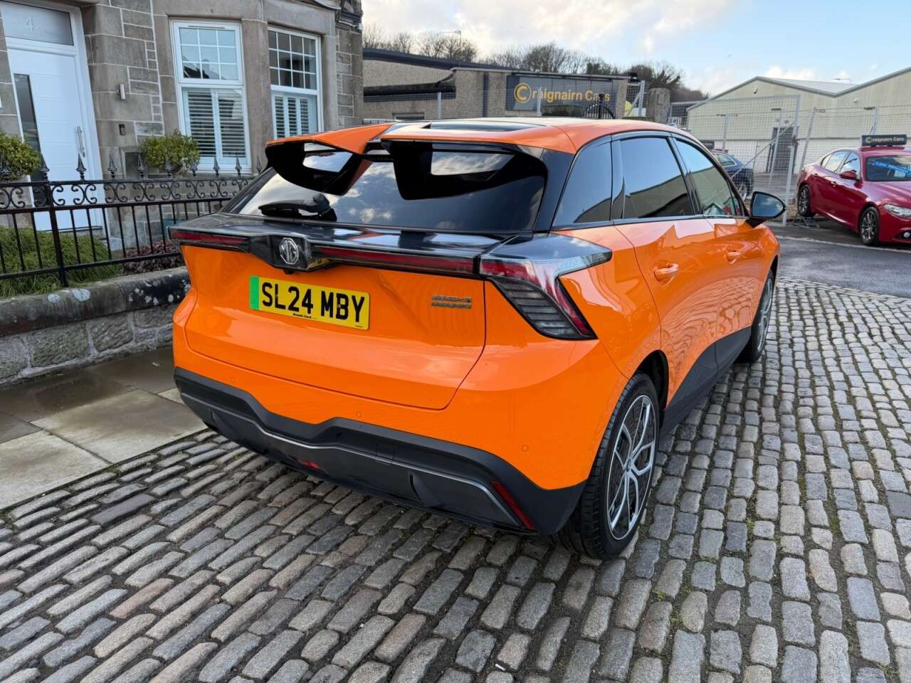 A 2024 MG MG4 77kWh Trophy Extended Range Hatchback 5dr Electric Auto (245 ps) A 2024 MG MG4 77kWh Trophy Extended Range Hatchback 5dr Electric Auto (245 ps)