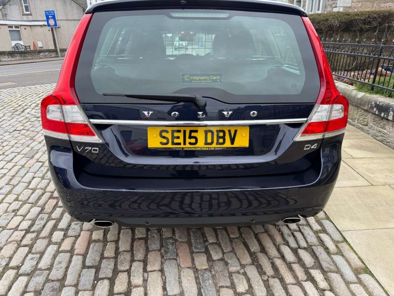 2015 VOLVO V70 2015 VOLVO V70