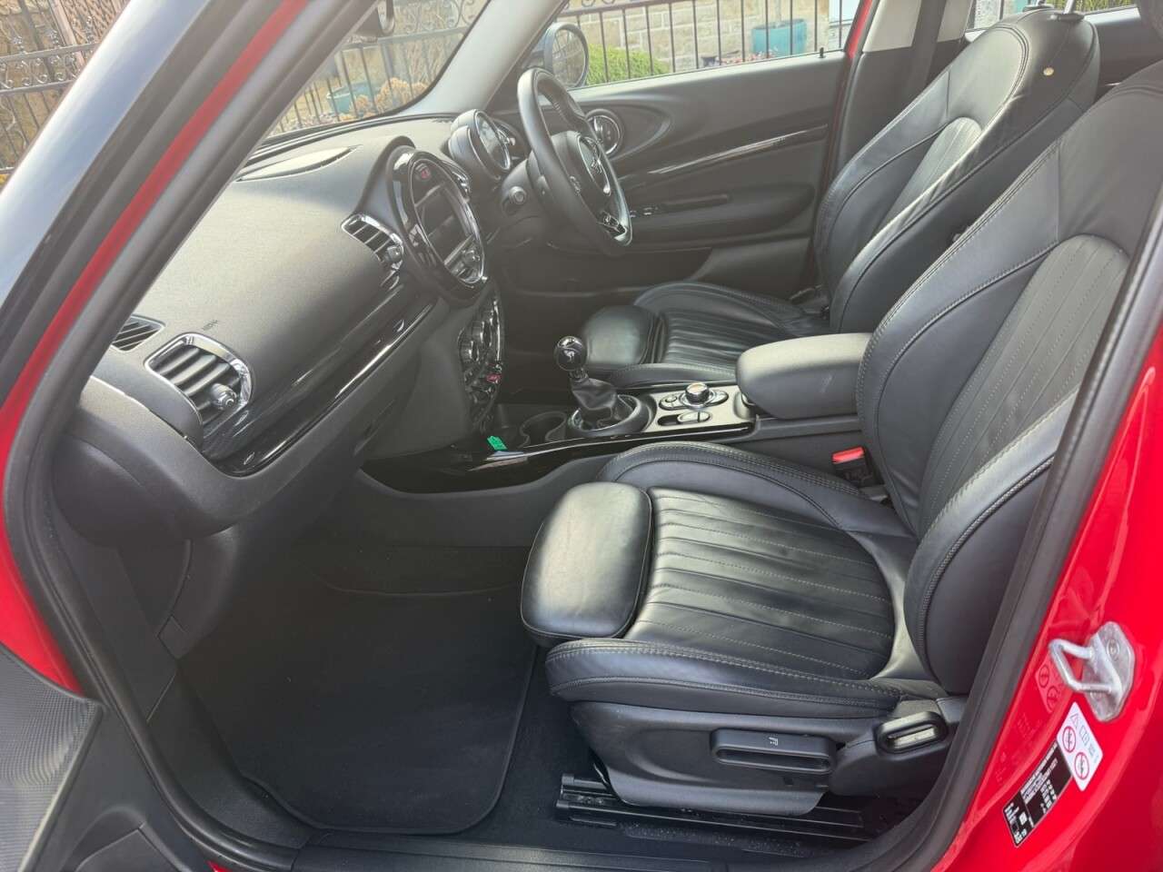 2019 MINI CLUBMAN 2019 MINI CLUBMAN