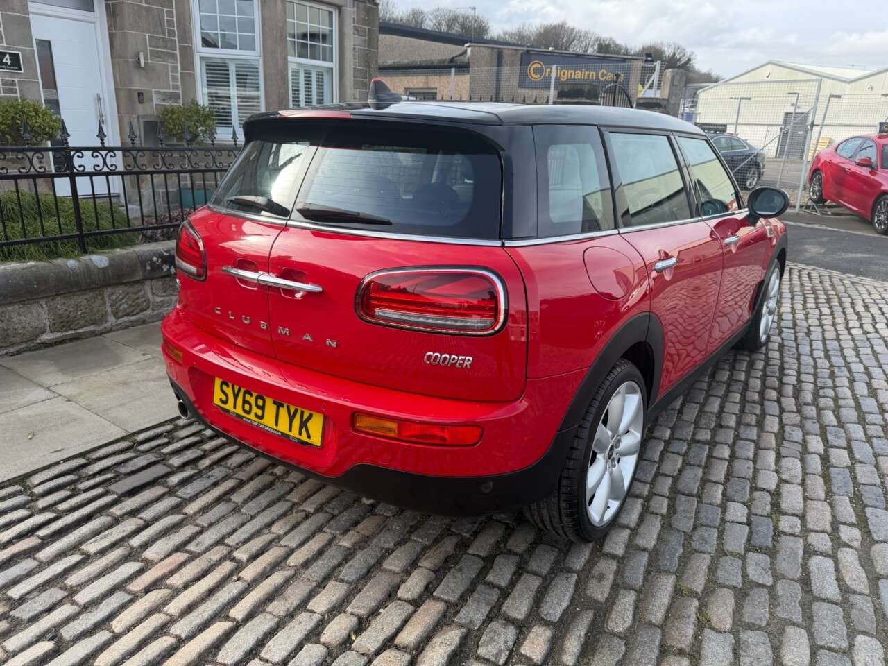 2019 MINI CLUBMAN 2019 MINI CLUBMAN