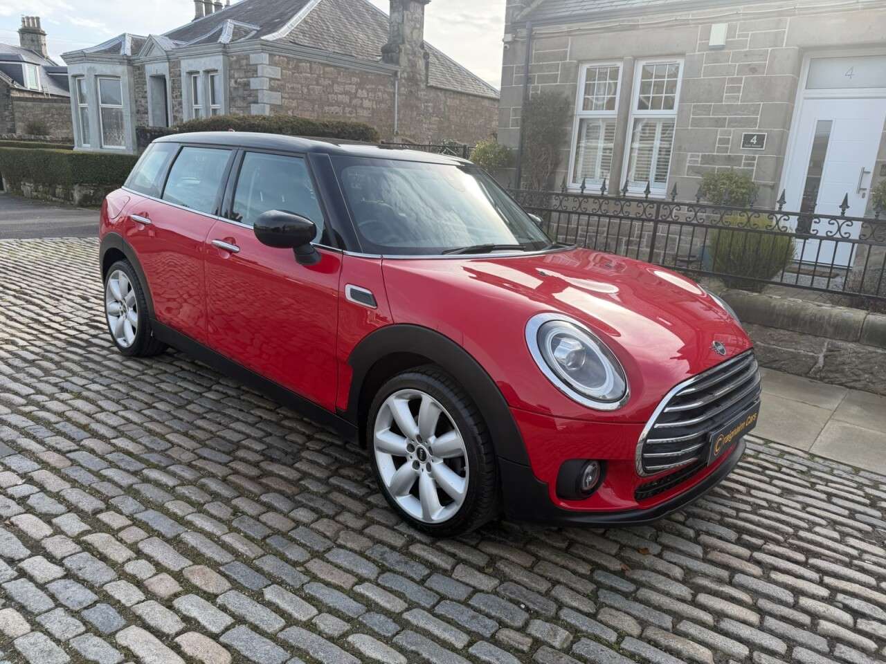 A 2019 MINI CLUBMAN 1.5 Cooper Exclusive Estate 6dr Petrol Manual Euro 6 (s/s) (136 ps) A 2019 MINI CLUBMAN 1.5 Cooper Exclusive Estate 6dr Petrol Manual Euro 6 (s/s) (136 ps)