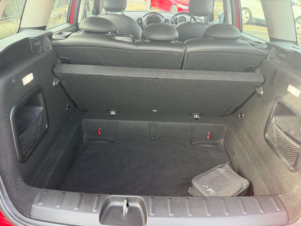 2019 MINI CLUBMAN 2019 MINI CLUBMAN