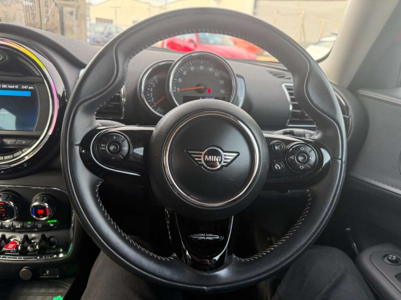 2019 MINI CLUBMAN 2019 MINI CLUBMAN