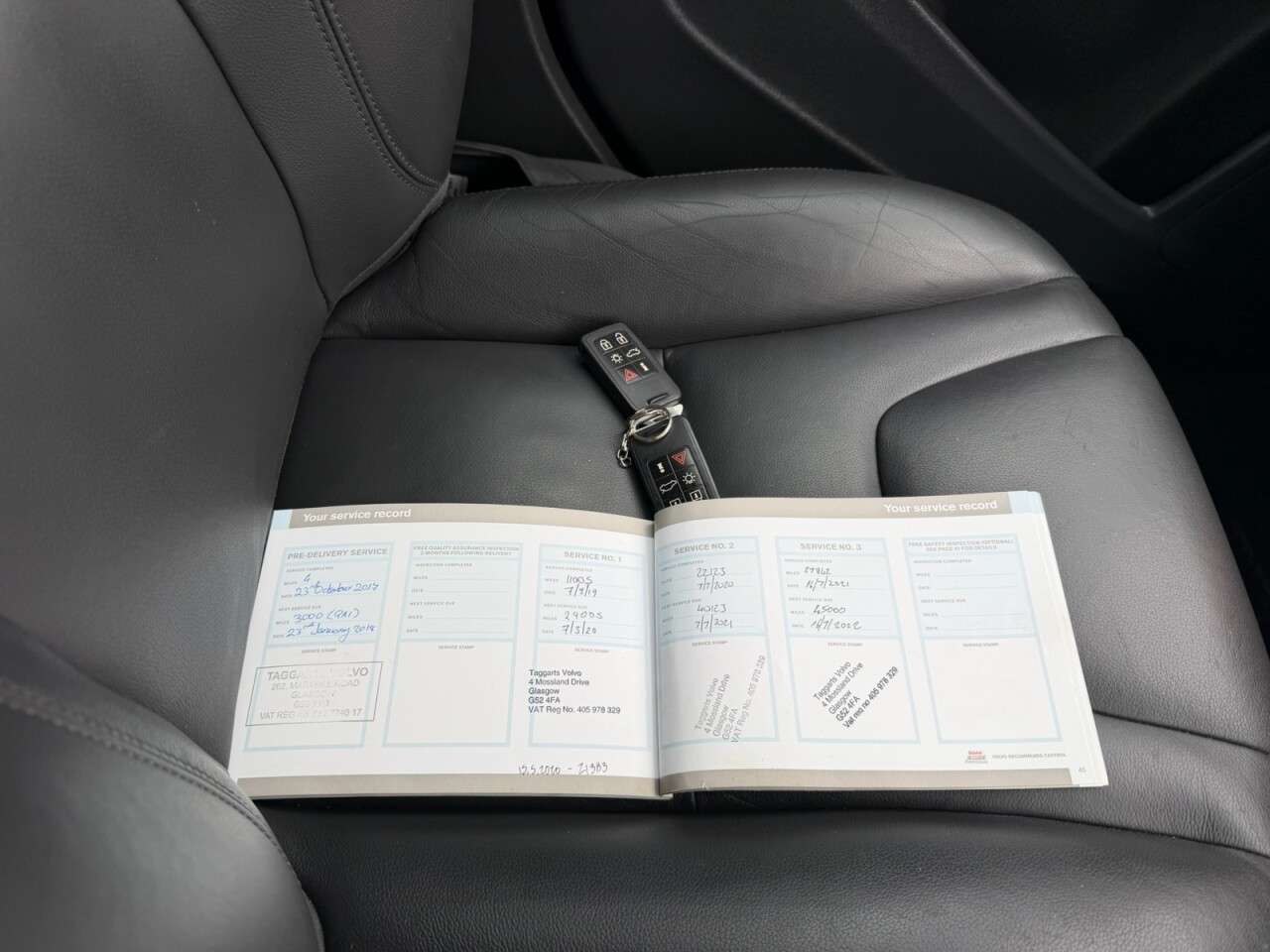 2018 VOLVO V60 2018 VOLVO V60