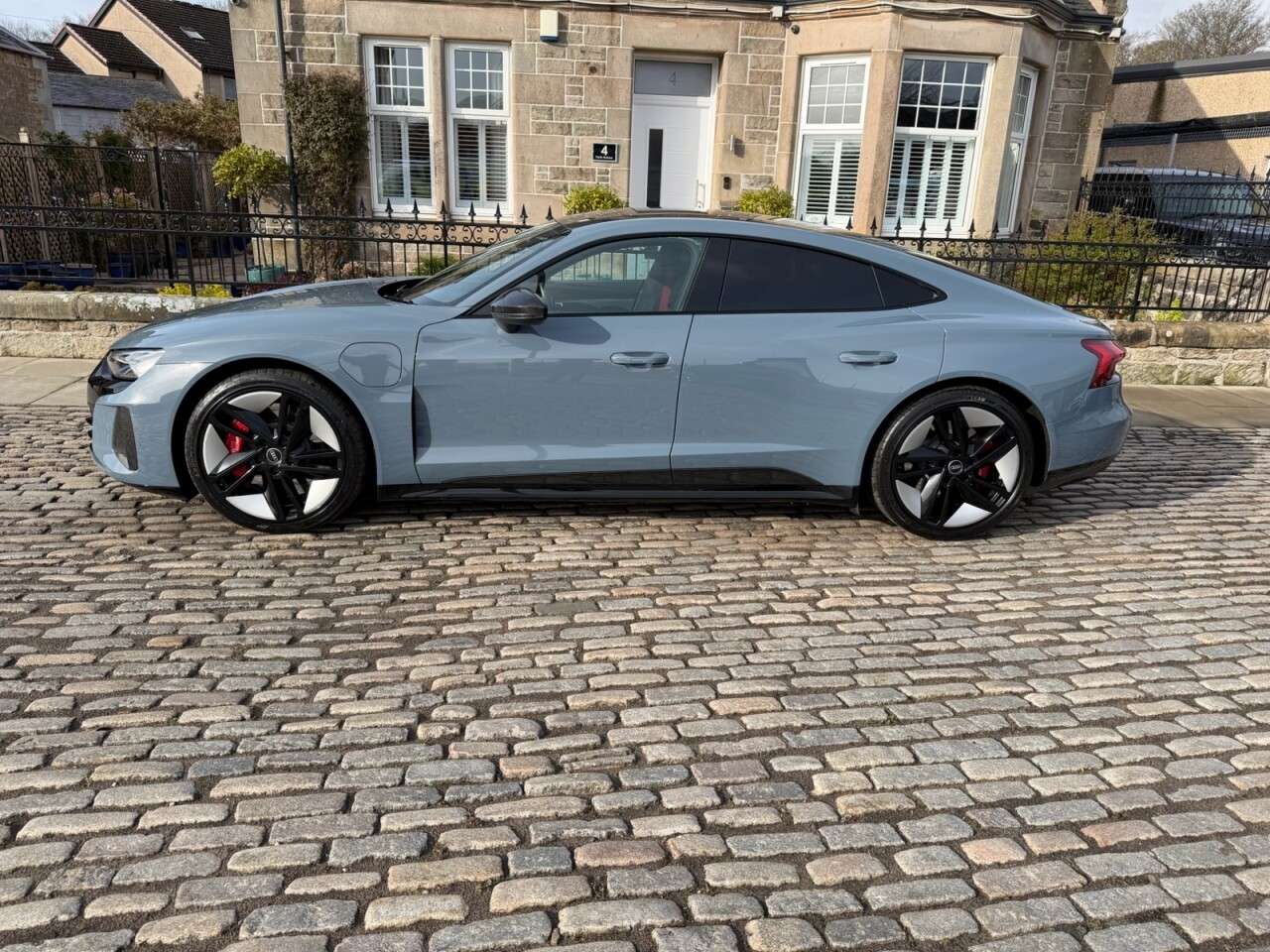 2021 AUDI RS E-TRON GT 2021 AUDI RS E-TRON GT