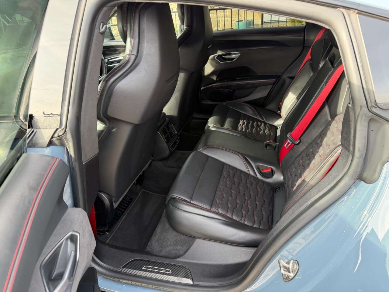 2021 AUDI RS E-TRON GT 2021 AUDI RS E-TRON GT