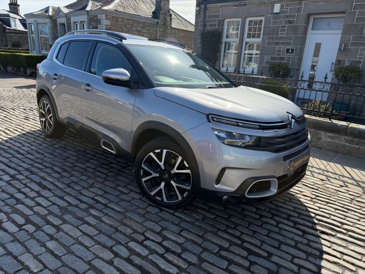 A 2020 CITROEN C5 AIRCROSS 1.2 PureTech Flair Plus SUV 5dr Petrol Manual Euro 6 (s/s) (130 ps) A 2020 CITROEN C5 AIRCROSS 1.2 PureTech Flair Plus SUV 5dr Petrol Manual Euro 6 (s/s) (130 ps)