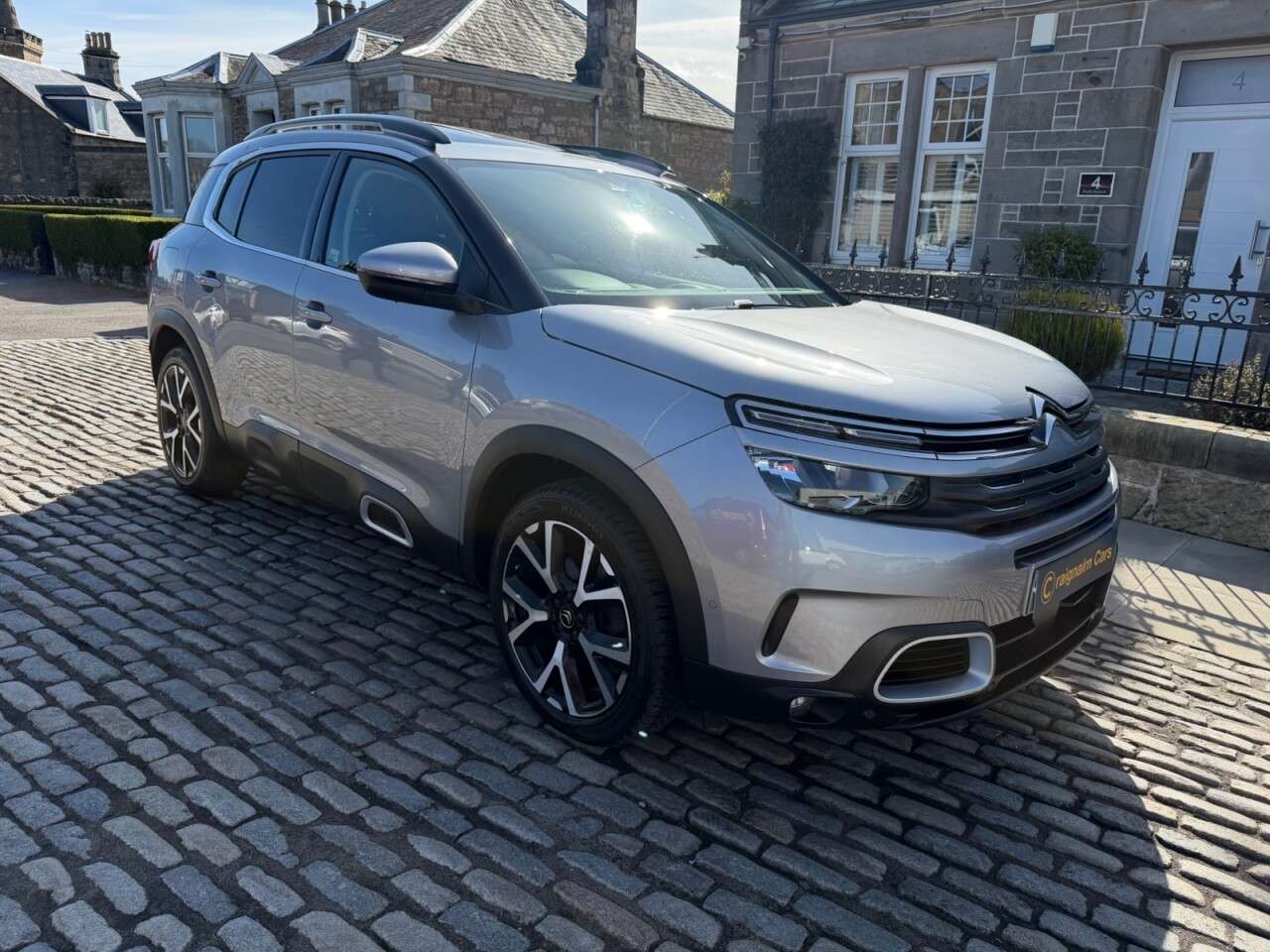 A 2020 CITROEN C5 AIRCROSS 1.2 PureTech Flair Plus SUV 5dr Petrol Manual Euro 6 (s/s) (130 ps) A 2020 CITROEN C5 AIRCROSS 1.2 PureTech Flair Plus SUV 5dr Petrol Manual Euro 6 (s/s) (130 ps)