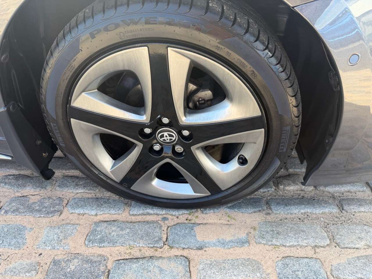 2020 TOYOTA PRIUS 2020 TOYOTA PRIUS