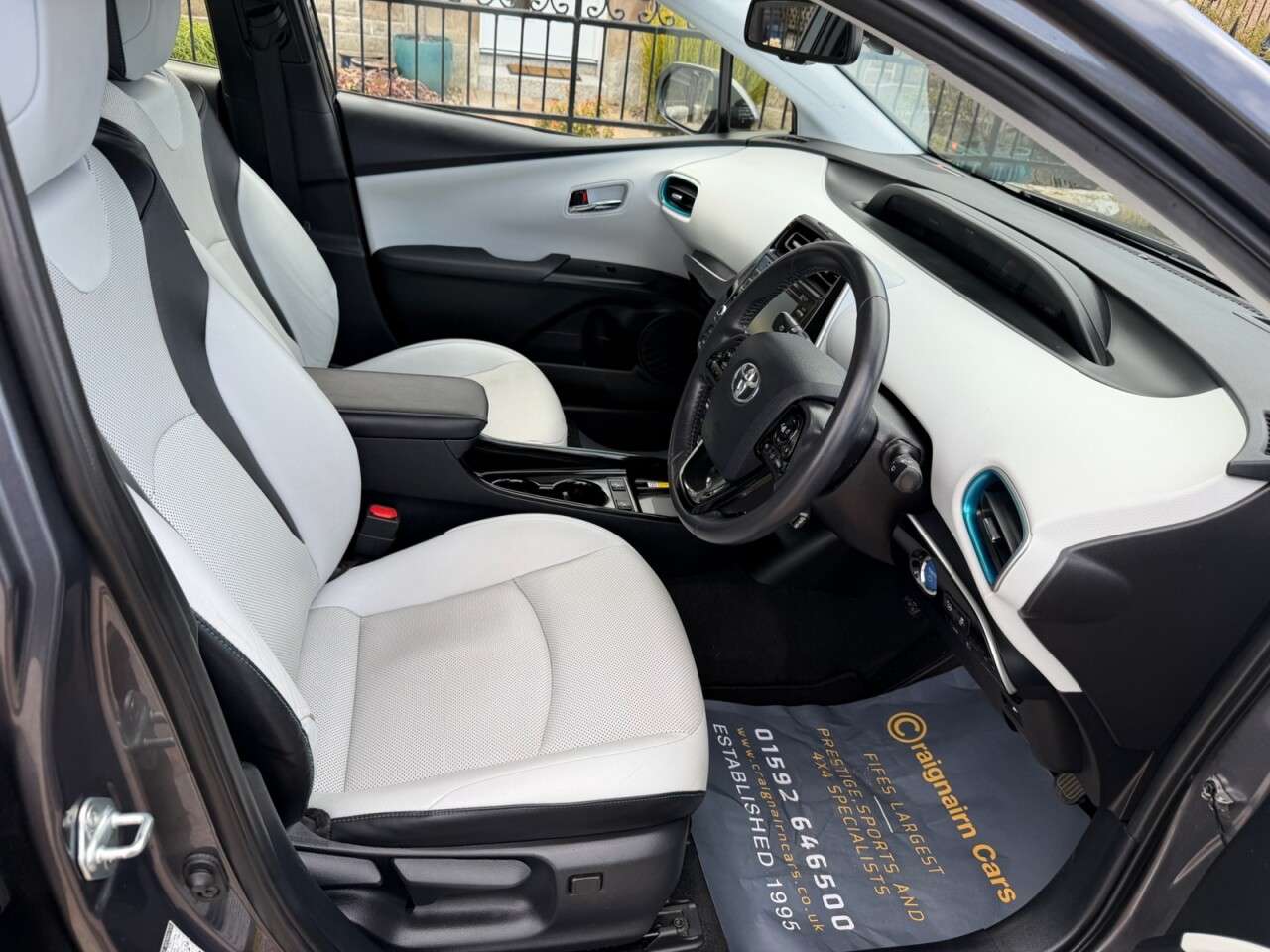 A 2020 TOYOTA PRIUS 1.8 VVT-h Excel Hatchback 5dr Petrol Hybrid CVT Euro 6 (s/s) (15in Alloy) ( A 2020 TOYOTA PRIUS 1.8 VVT-h Excel Hatchback 5dr Petrol Hybrid CVT Euro 6 (s/s) (15in Alloy) (