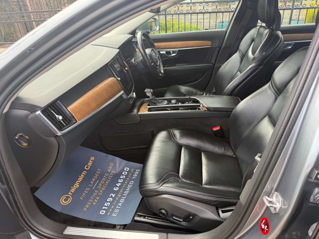 2017 VOLVO S90 2017 VOLVO S90