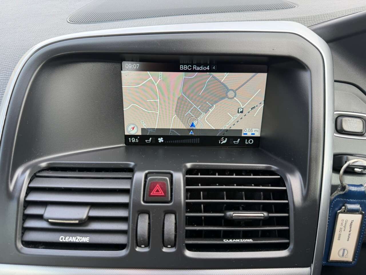 2017 VOLVO XC60 2017 VOLVO XC60