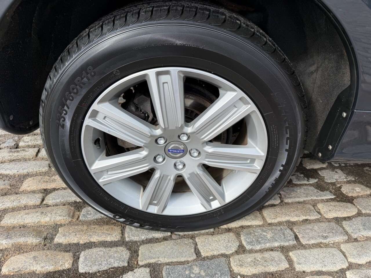 2017 VOLVO XC60 2017 VOLVO XC60