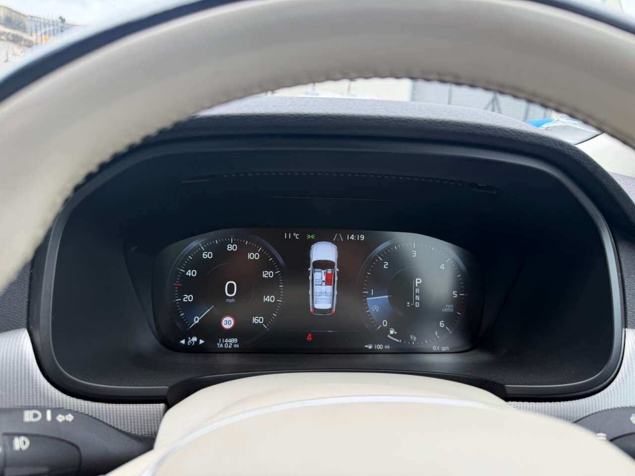 2017 VOLVO V90 2017 VOLVO V90
