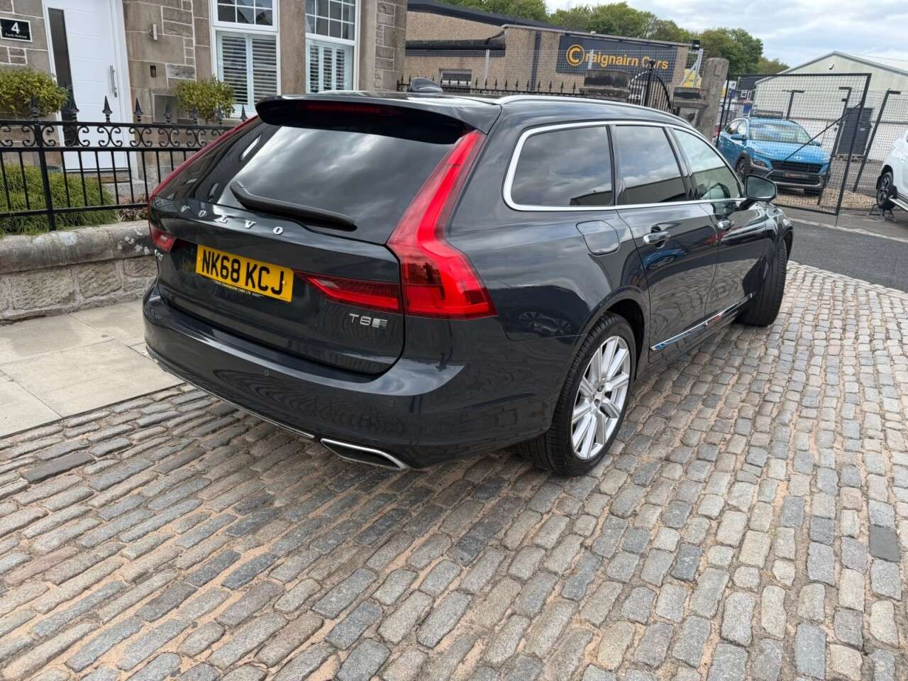 2018 VOLVO V90 2018 VOLVO V90