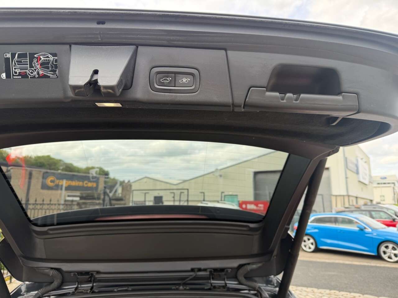 2018 VOLVO V90 2018 VOLVO V90