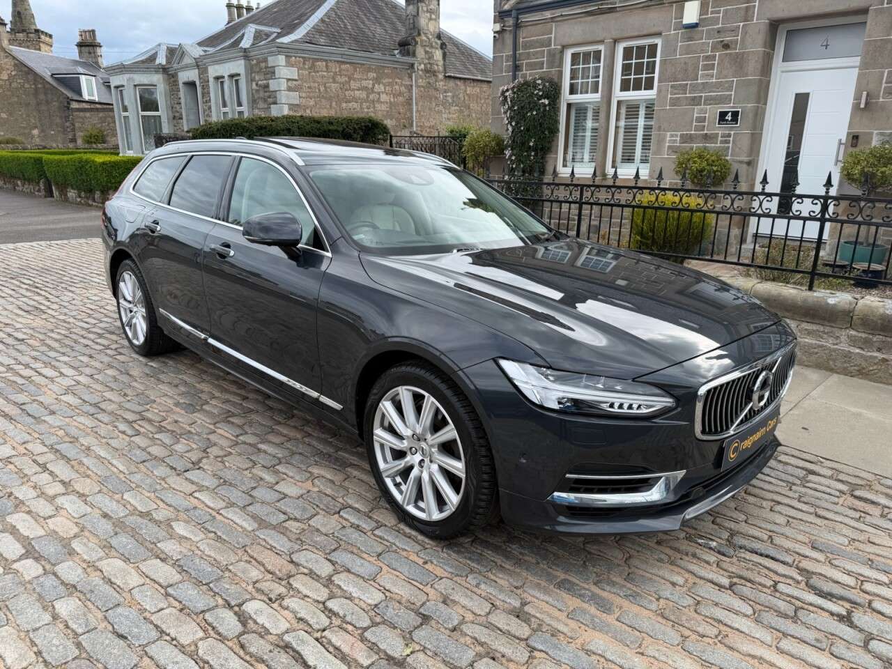 2018 VOLVO V90 2018 VOLVO V90
