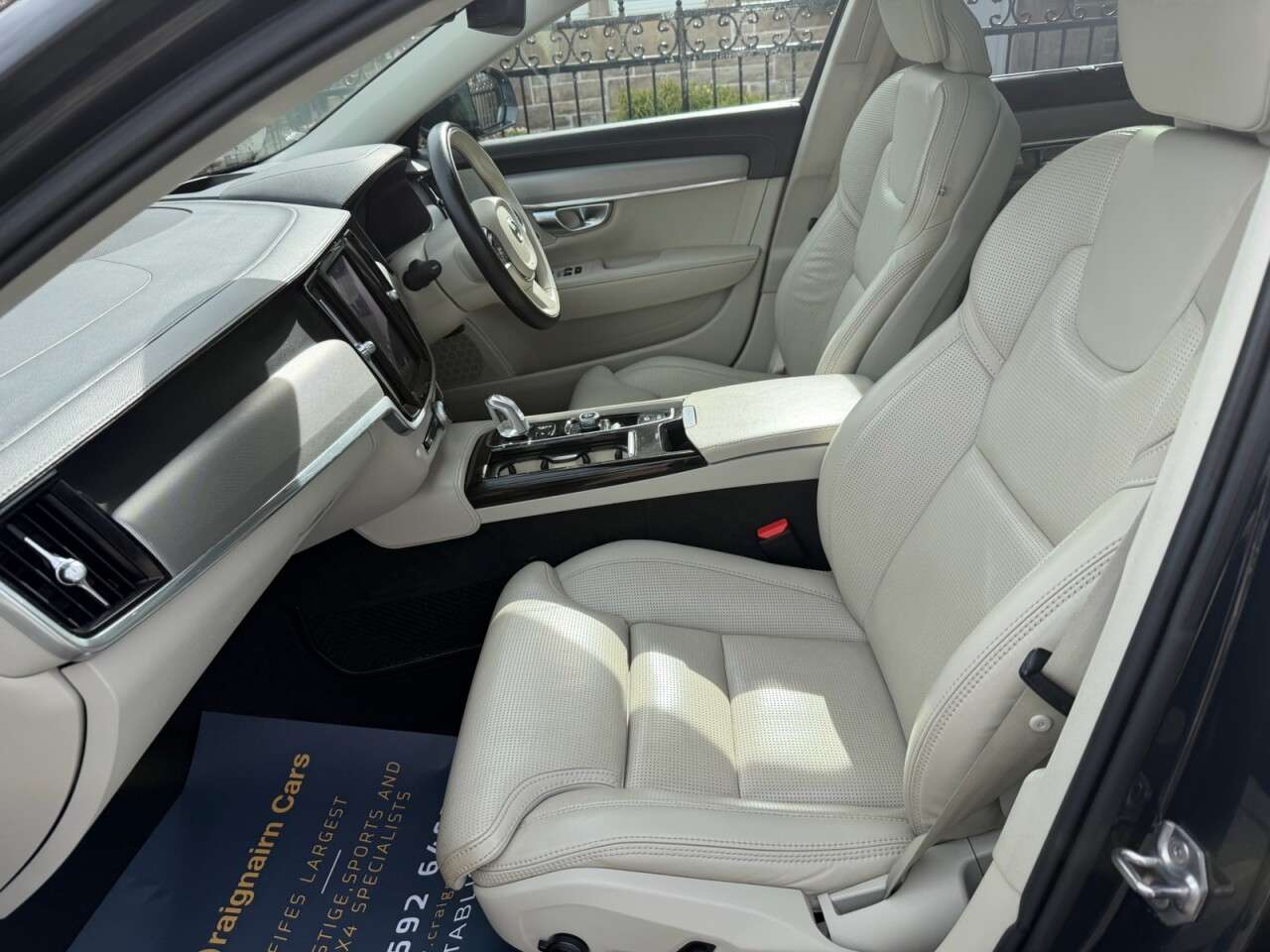 2018 VOLVO V90 2018 VOLVO V90