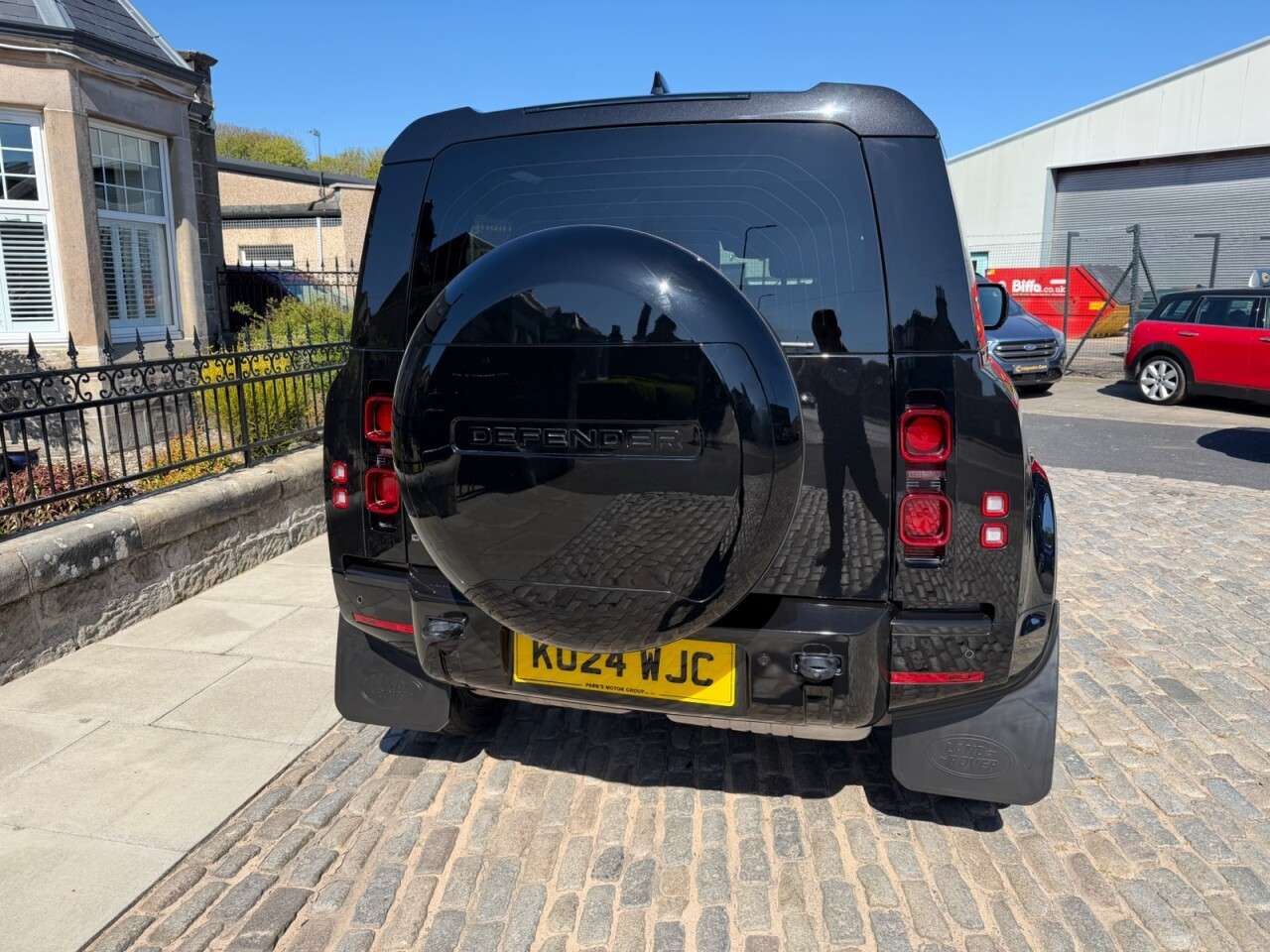 2024 LAND ROVER DEFENDER 90 2024 LAND ROVER DEFENDER 90