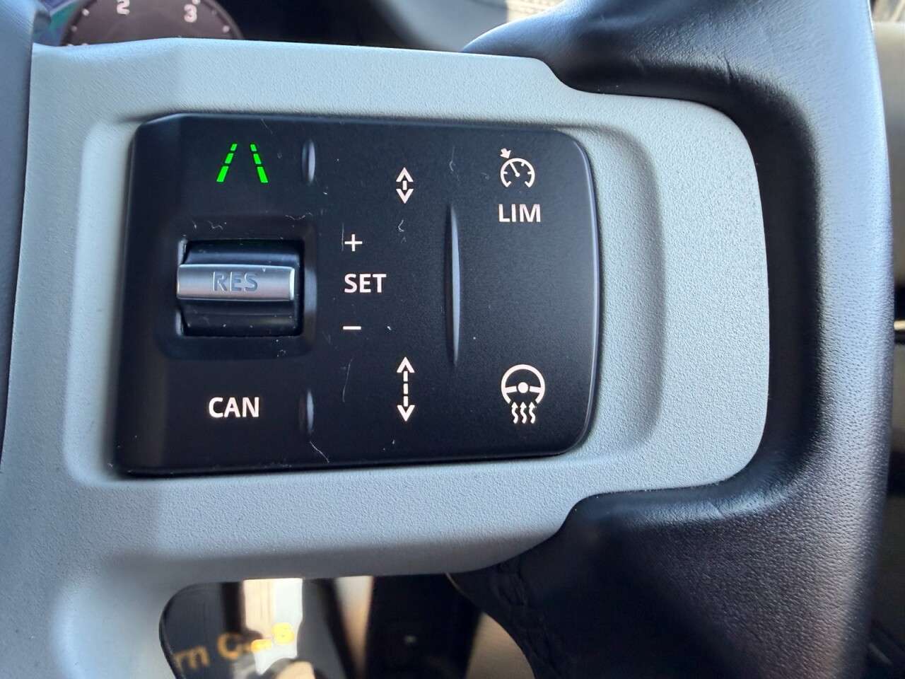 2024 LAND ROVER DEFENDER 90 2024 LAND ROVER DEFENDER 90
