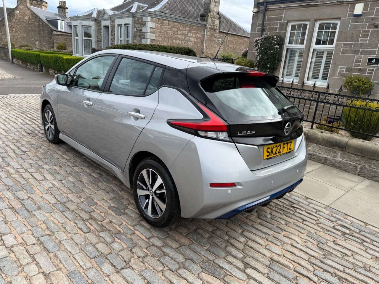 2022 NISSAN LEAF 2022 NISSAN LEAF
