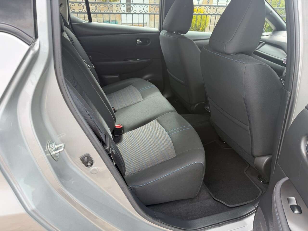 2022 NISSAN LEAF 2022 NISSAN LEAF