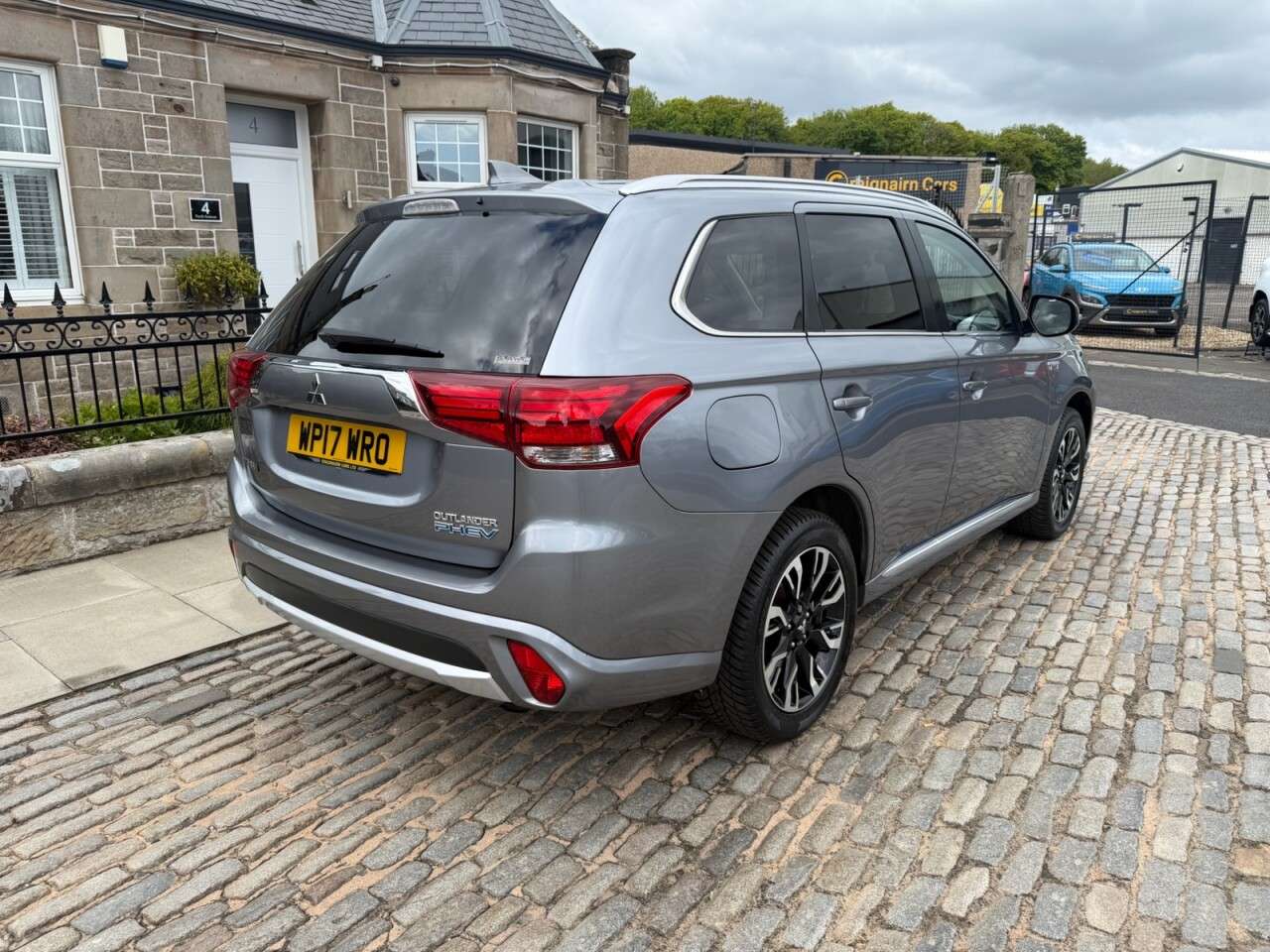 2017 MITSUBISHI OUTLANDER 2017 MITSUBISHI OUTLANDER
