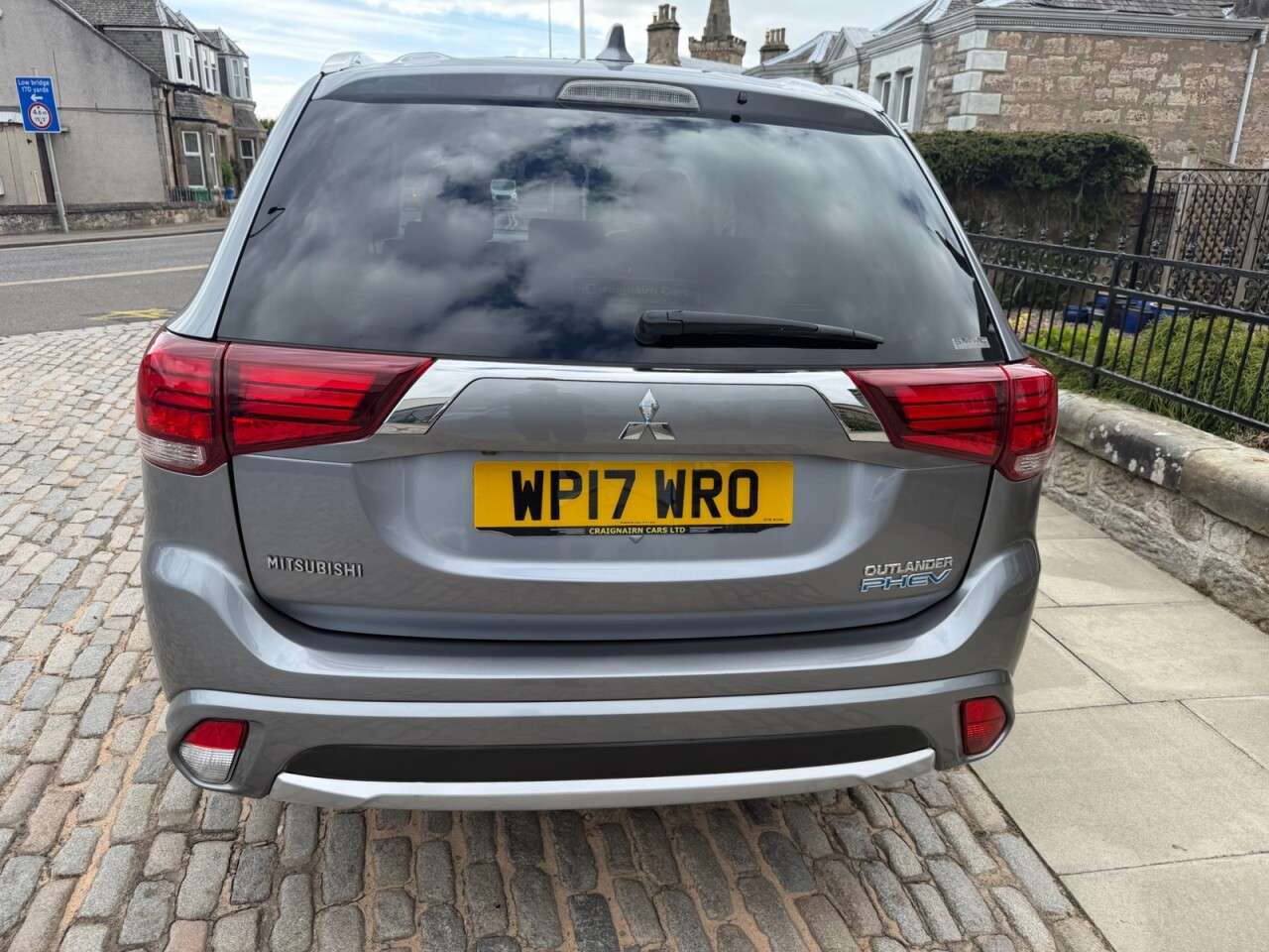2017 MITSUBISHI OUTLANDER 2017 MITSUBISHI OUTLANDER
