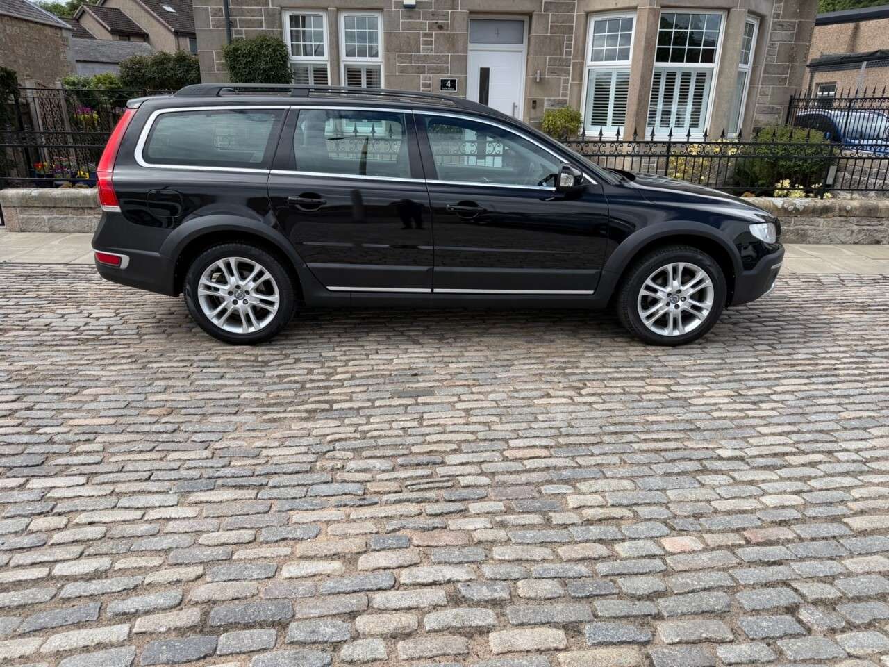 2016 VOLVO XC70 2016 VOLVO XC70