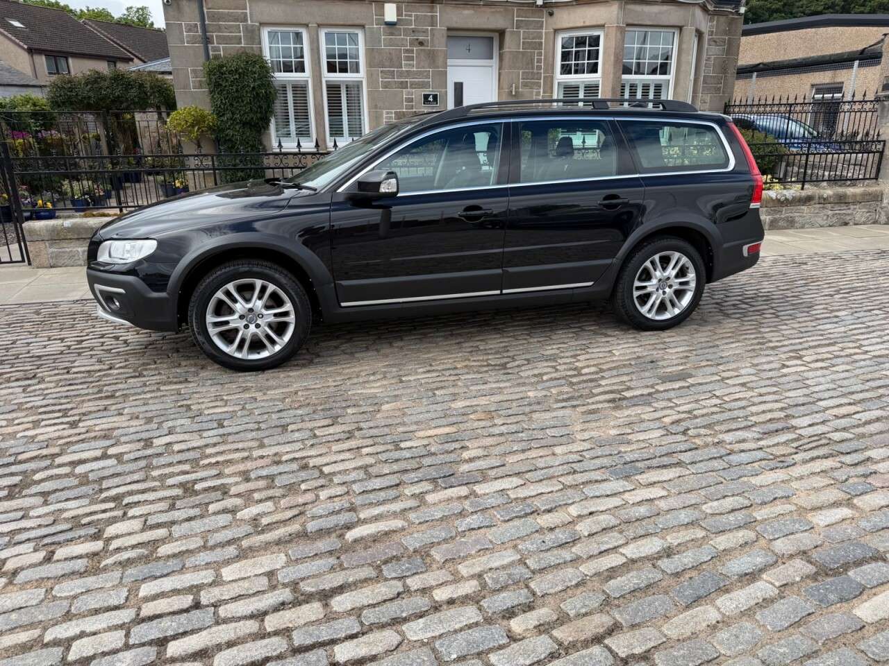 2016 VOLVO XC70 2016 VOLVO XC70