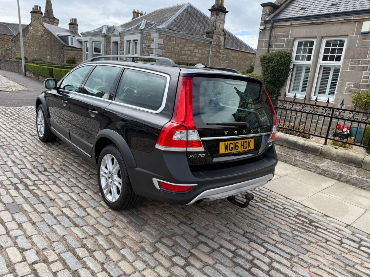 2016 VOLVO XC70 2016 VOLVO XC70