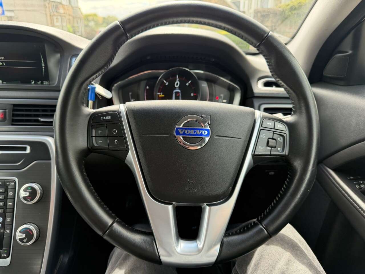 2016 VOLVO XC70 2016 VOLVO XC70