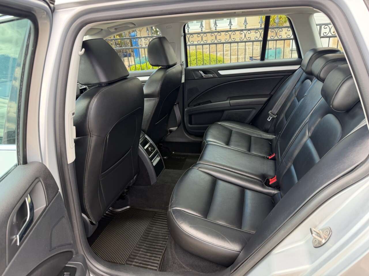 2014 SKODA SUPERB 2014 SKODA SUPERB