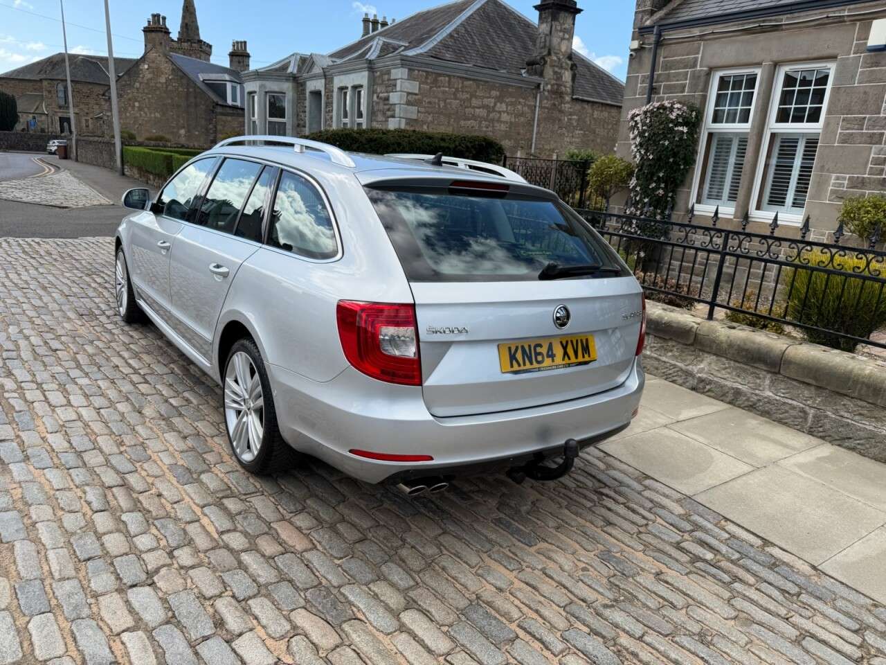 2014 SKODA SUPERB 2014 SKODA SUPERB