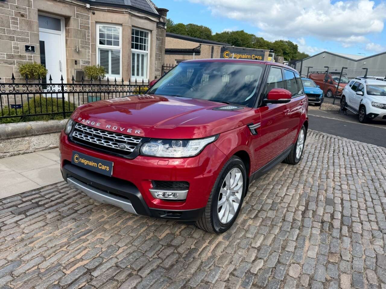 A 2016 LAND ROVER RANGE ROVER SPORT 3.0 SD V6 HSE SUV 5dr Diesel Auto 4WD Euro 6 (s/s) (306 ps) A 2016 LAND ROVER RANGE ROVER SPORT 3.0 SD V6 HSE SUV 5dr Diesel Auto 4WD Euro 6 (s/s) (306 ps)