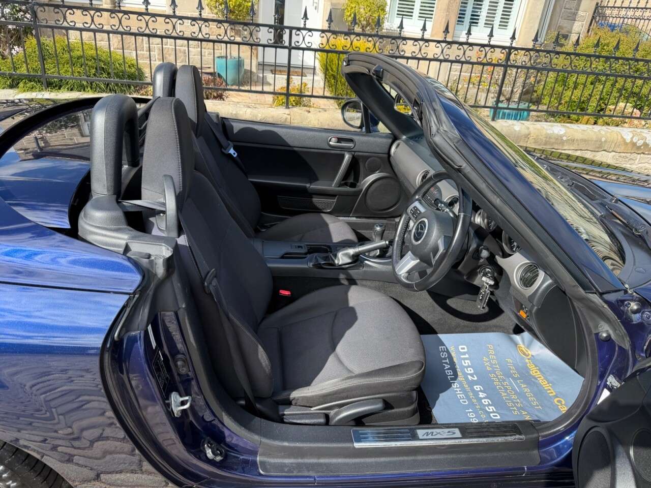 A 2012 MAZDA MX-5 1.8i SE Roadster 2dr Petrol Manual Euro 5 (126 ps) A 2012 MAZDA MX-5 1.8i SE Roadster 2dr Petrol Manual Euro 5 (126 ps)