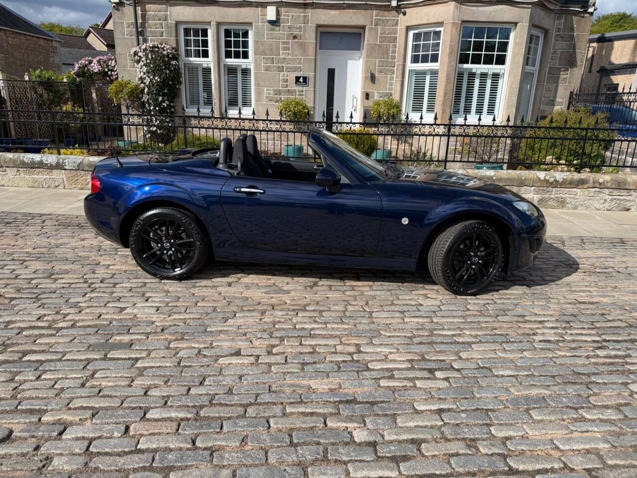 2012 MAZDA MX-5 2012 MAZDA MX-5
