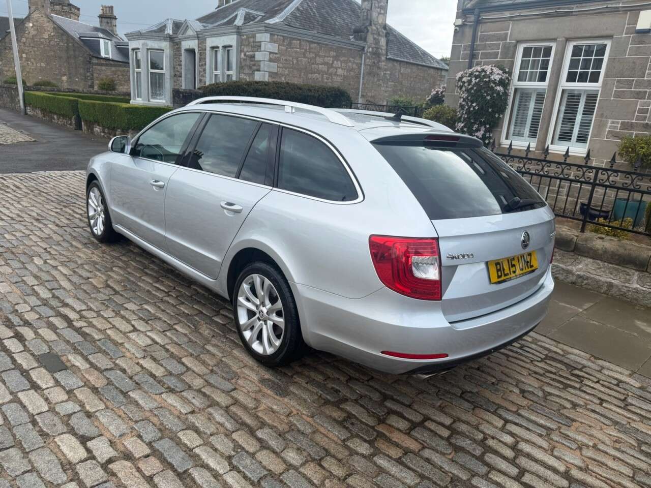 2015 SKODA SUPERB 2015 SKODA SUPERB